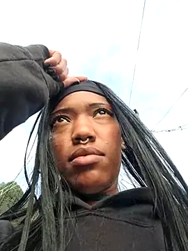 Honey-420- online show from 10.24.25