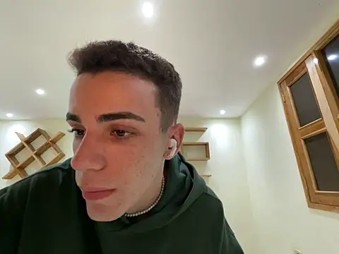 Cristian Delgado online show from 12.15.24