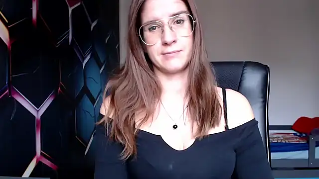 Snapshot of KayaRose chatting on 12.07.24 KayaRose online show from 12.07.24