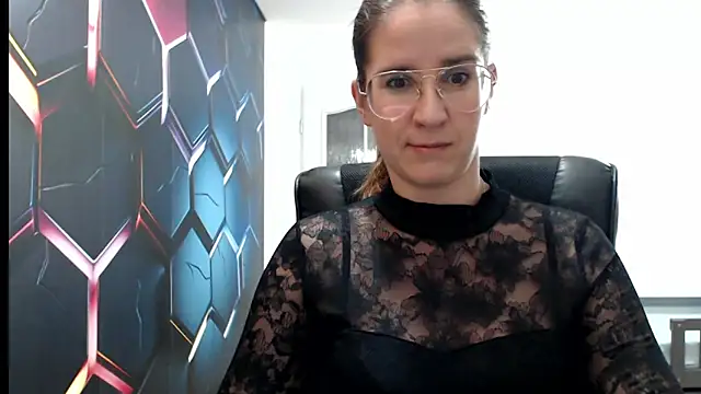 Snapshot of KayaRose chatting on 12.22.24 KayaRose online show from 12.22.24