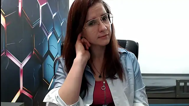 Snapshot of KayaRose chatting on 02.04.25 KayaRose online show from 02.04.25