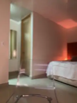 Lianh Benett online show from 02.01.25