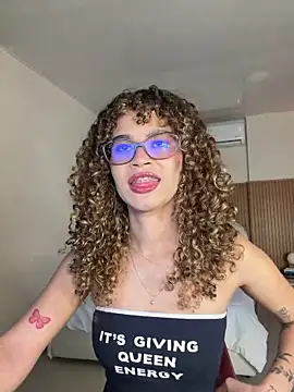 Lianh Benett online show from 03.10.26