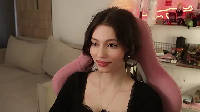 Snapshot of FirstOfFallen chatting on 07.12.26 FirstOfFallen online show from 07.12.26