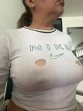 Snapshot of ruby_santana777 chatting on 06.24.26 ruby santana777 online show from 06.24.26