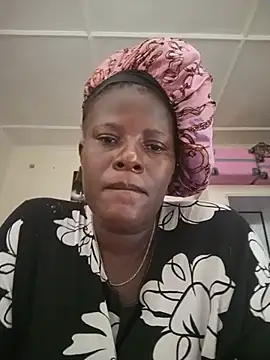 Snapshot of Sweetie_pussy chatting on 07.14.26 Sweetie pussy online show from 07.14.26