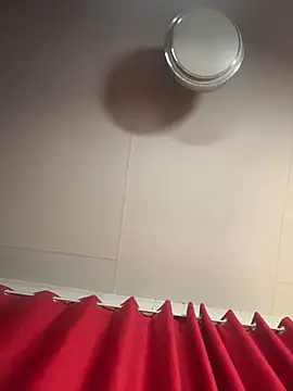 Snapshot of Astoria_Moon chatting on 02.20.26 Astoria Moon online show from 02.20.26