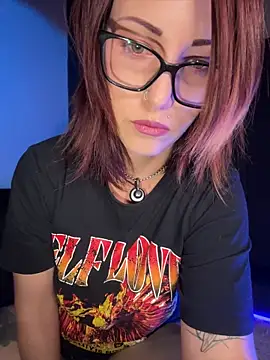 Astoria Moon online show from 04.23.26