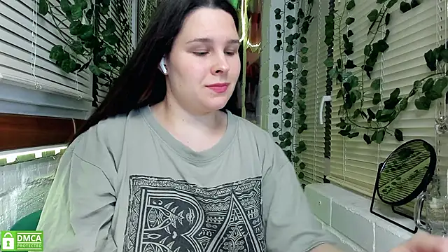 Snapshot of Candys_booty chatting on 12.11.24 Candys booty online show from 12.11.24