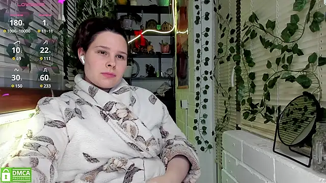 Snapshot of Candys_booty chatting on 01.31.25 Candys booty online show from 01.31.25