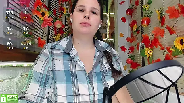 Snapshot of Candys_booty chatting on 10.16.25 Candys booty online show from 10.16.25