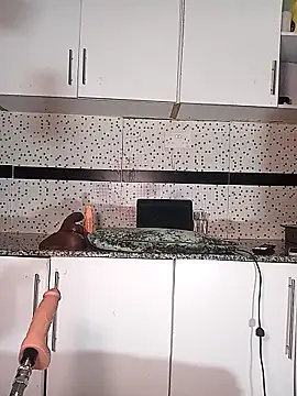 Bella045 online show from 11.06.25