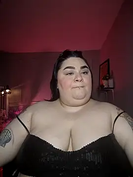 tiffany laurens online show from 04.17.26