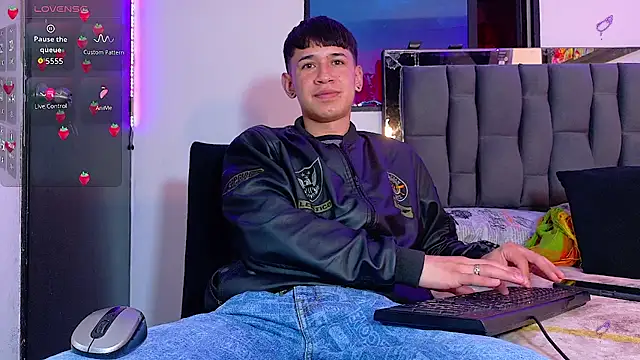 Mr daren  online show from 09.09.25