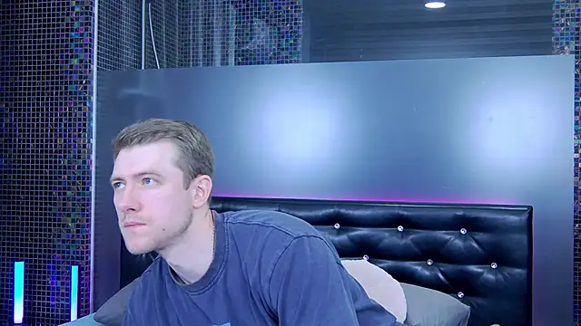 EthanPinkman online show from 09.09.25