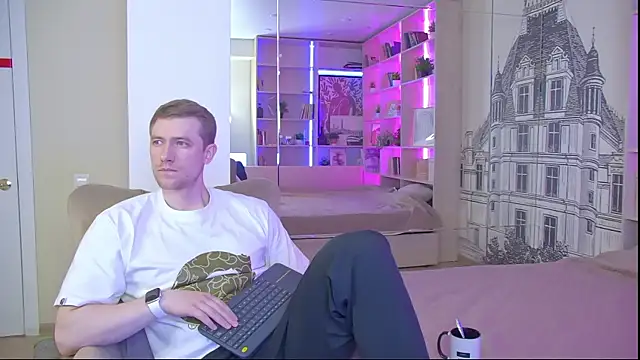 Snapshot of EthanPinkman chatting on 06.05.26 EthanPinkman online show from 06.05.26