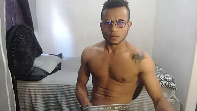 grandominantex1 online show from 01.17.26