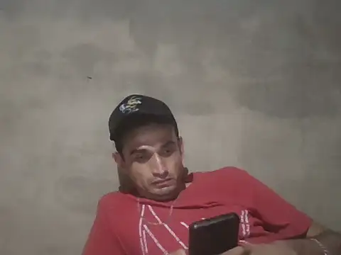 Snapshot of mapachon81 chatting on 10.30.25 mapachon81 online show from 10.30.25