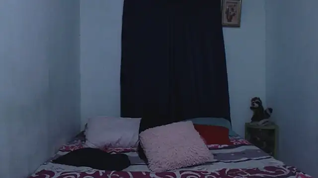 misss estrella online show from 01.19.25