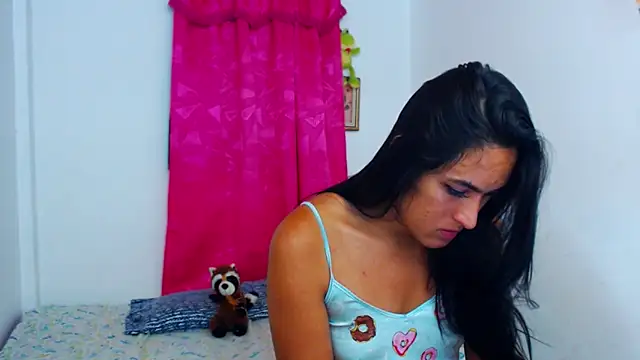 misss estrella online show from 09.23.25