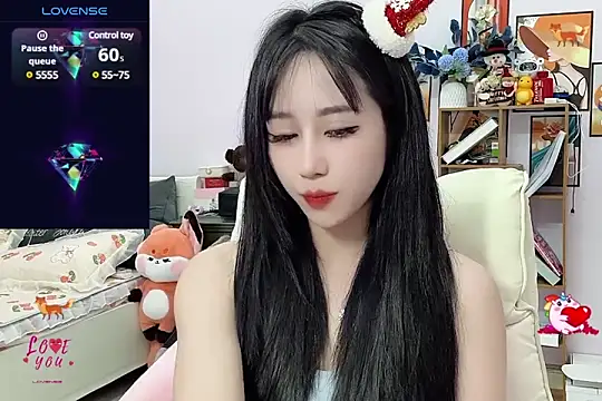  LLisa  online show from 12.25.24