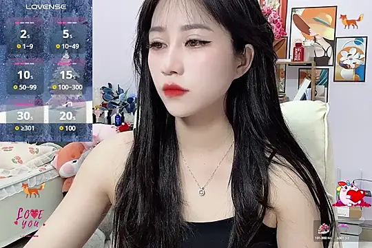  LLisa  online show from 02.17.25