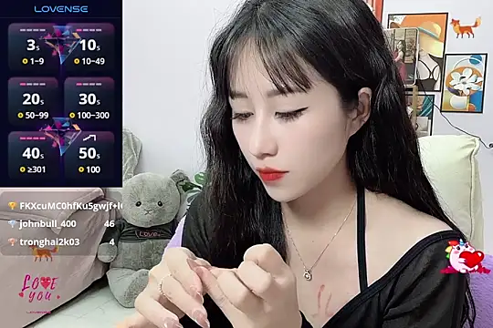  LLisa  online show from 03.17.25