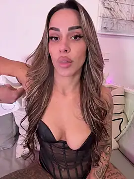 Alisa-Marie online show from 12.20.25