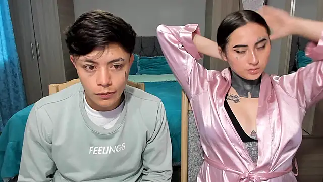 Snapshot of steban_and_kim chatting on 12.30.24 steban and kim online show from 12.30.24