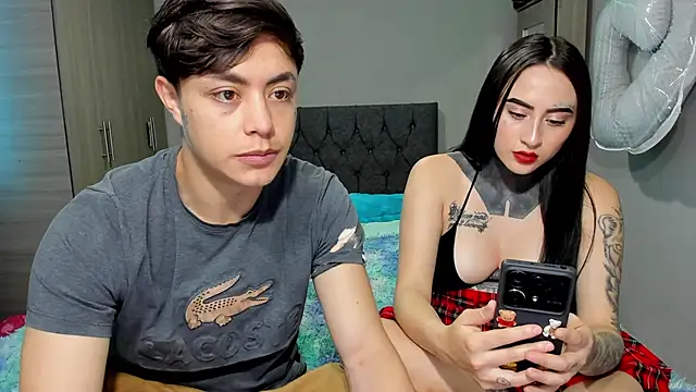 Snapshot of steban_and_kim chatting on 02.28.25 steban and kim online show from 02.28.25