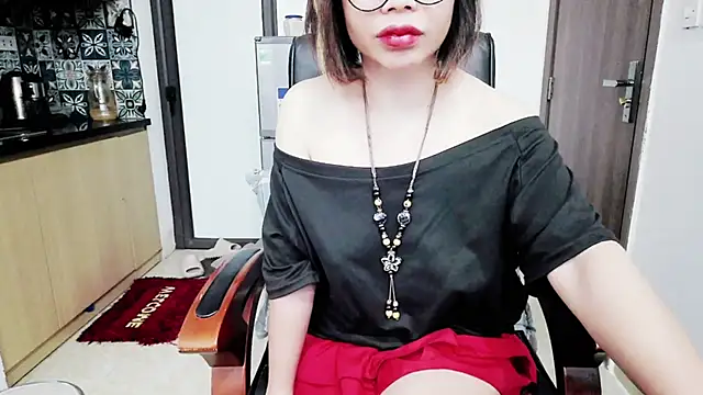 Miu-Le online show from 10.22.25