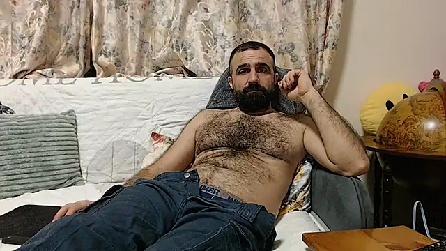 Snapshot of ivat80 chatting on 02.20.25 ivat80 online show from 02.20.25