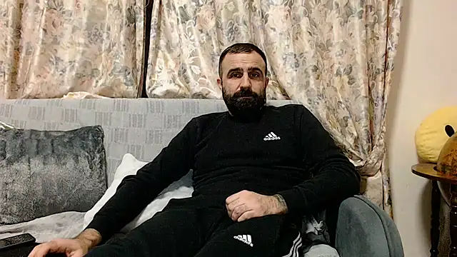 Snapshot of ivat80 chatting on 02.24.25 ivat80 online show from 02.24.25