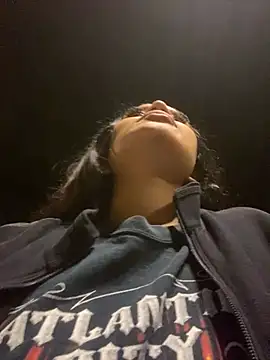 Riana Kean online show from 02.03.25