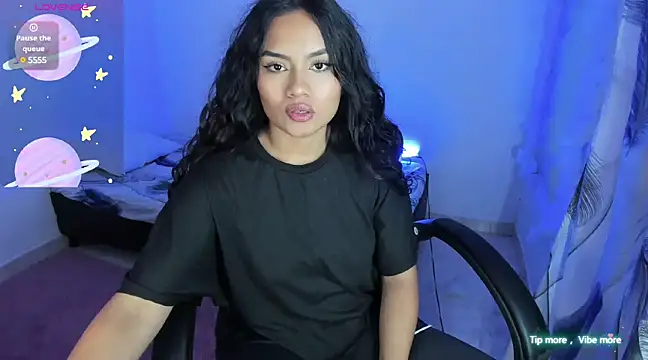 Riana Kean online show from 03.16.25