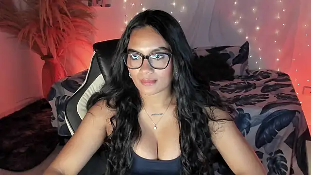 Riana Kean online show from 04.11.26