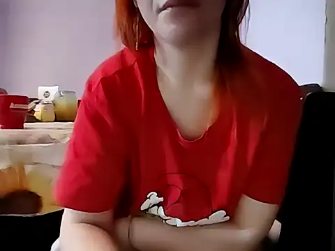  Kitti  online show from 04.05.26
