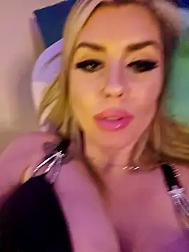 ellieconradxo online show from 01.25.25