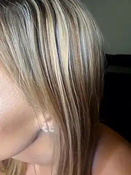 ellieconradxo online show from 09.20.25