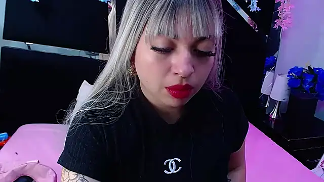 Cocoo Nuth online show from 03.01.25