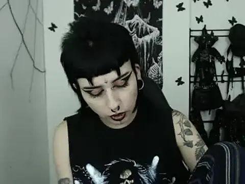 n0sferatus   online show from 10.25.25