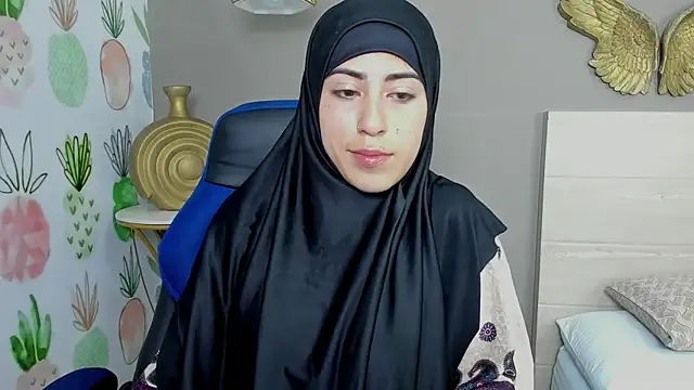 chaymae nah  online show from 01.15.25