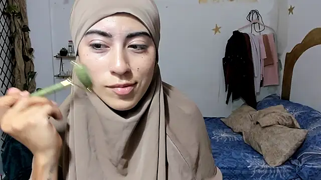 chaymae nah  online show from 09.23.25