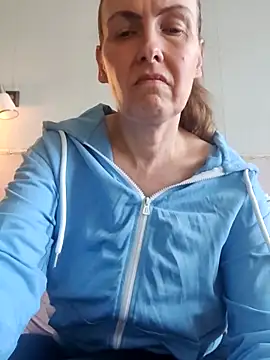 Evelina cute online show from 04.16.26