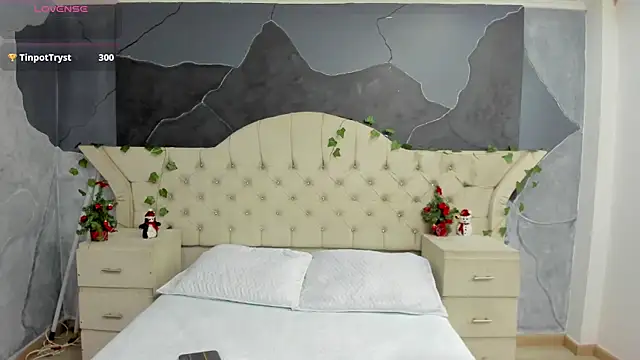 AmberGreyy  online show from 12.22.25