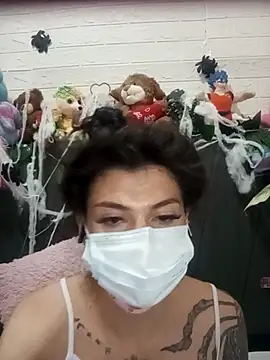 Devilnia9 online show from 11.17.25