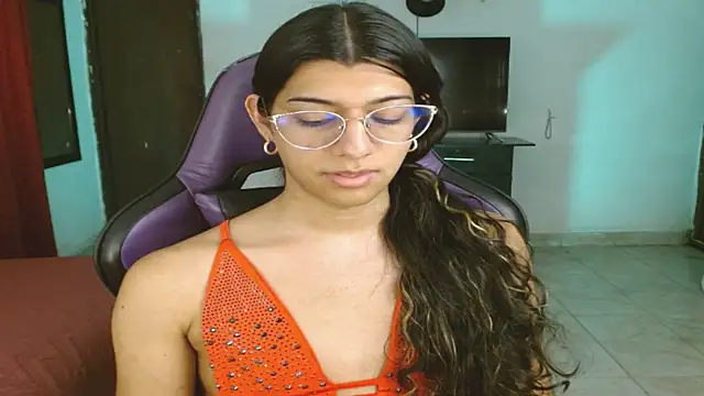 engielphoenis14 online show from 02.24.26