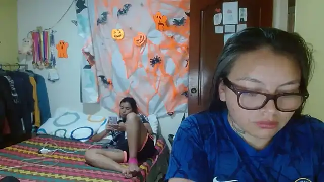 clayre and jill online show from 10.28.25