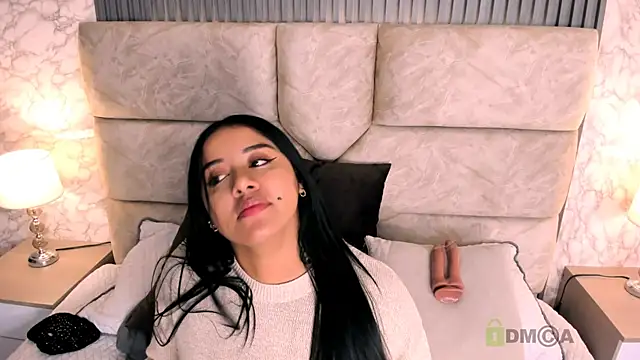 amatista  smith online show from 02.22.25