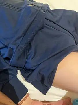 Snapshot of NANAchan_R chatting on 02.12.25 NANAchan R online show from 02.12.25